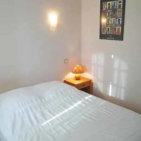 Le Cap By Interhome * キャバレール・シュル・メール